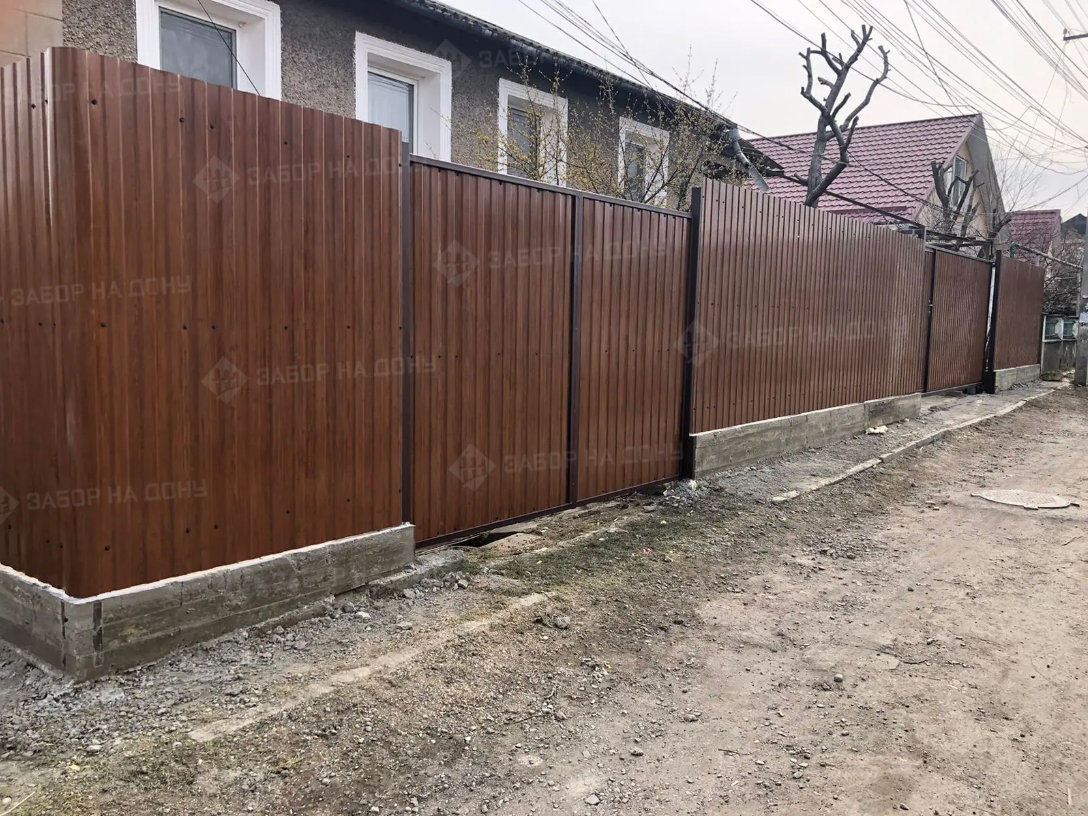 Распашные ворота из профлиста  в Домодедово